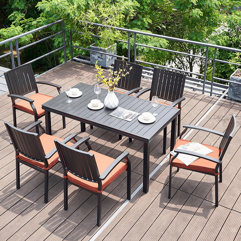 045 Aluminum Round Dining Table With Dining Chairs